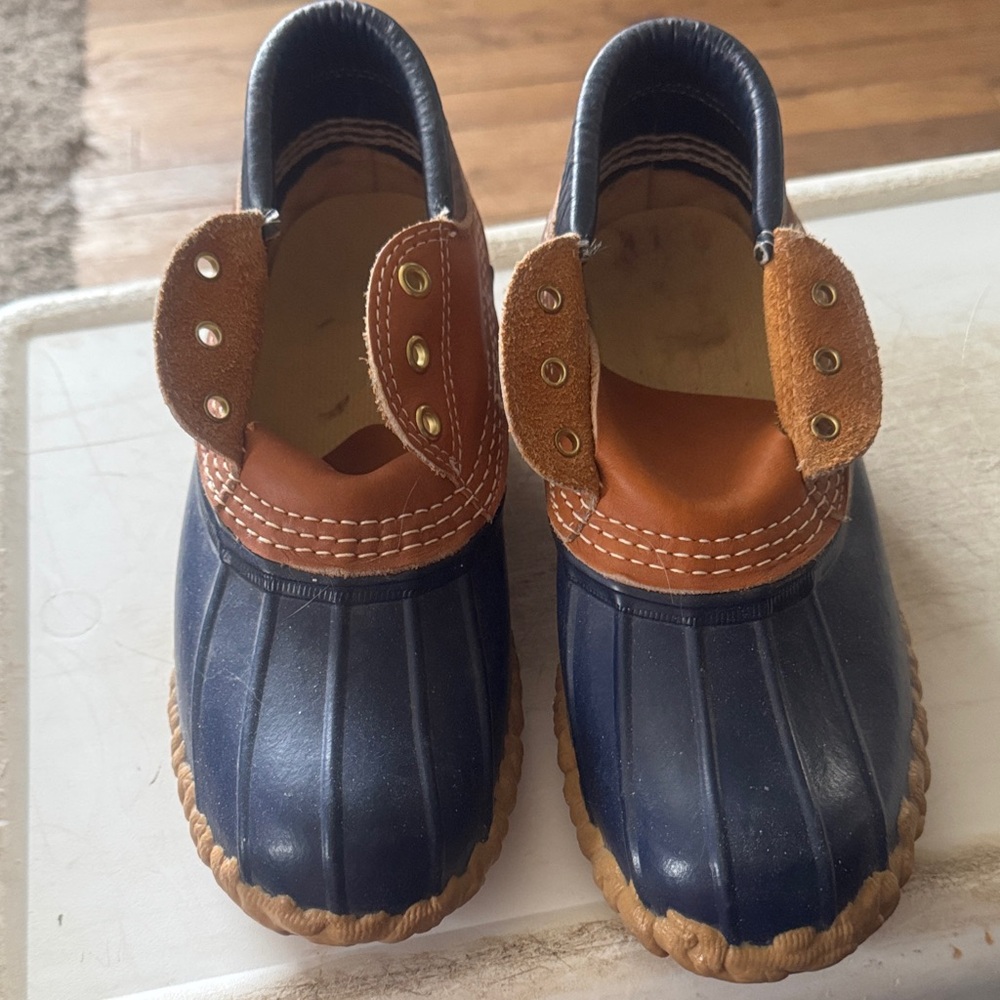 L.L. Bean Kids' Navy and Brown Rain Boots